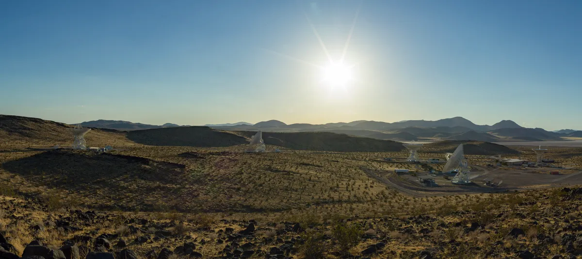 NASA เปิดตัวเสาอากาศวิทยุขนาด 34 เมตรตัวใหม่ (DSS-23) ณ ศูนย์ Goldstone แคลิฟอร์เนีย เพื่อเพิ่มขีดความสามารถในการติดต่อสื่อสารกับยานอวกาศกว่า 40 ลำทั่วระบบสุริยะและอวกาศระหว่างดาว พร้อมรองรับภารกิจ Artemis สู่ดวงจันทร์ในอนาคต