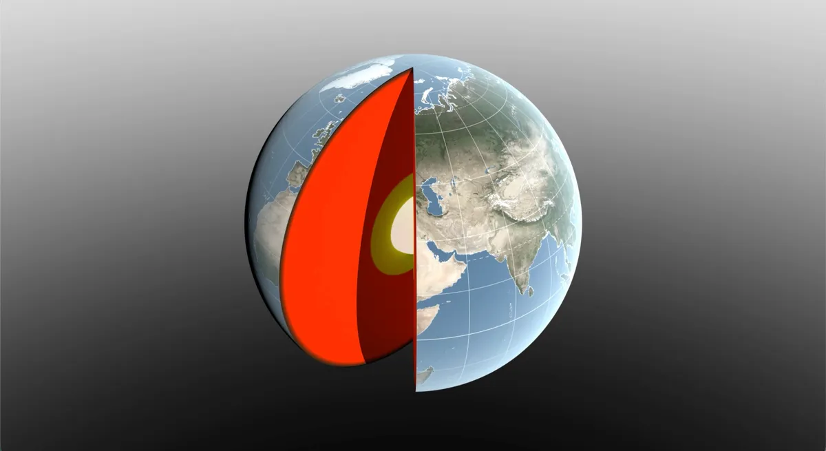 NASA เผยรายงานล่าสุดเรื่องการแกว่งตัวของจุดศูนย์กลางมวลโลกที่เปลี่ยนแปลงตามการกระจายตัวของน้ำ น้ำแข็ง และอากาศในแต่ละฤดูกาล การค้นพบนี้มีความสำคัญอย่างยิ่งต่อความแม่นยำของระบบนำทางดาวเทียมและการวัดระดับน้ำทะเลทั่วโลกที่ต้องการความละเอียดในระดับมิลลิเมตร