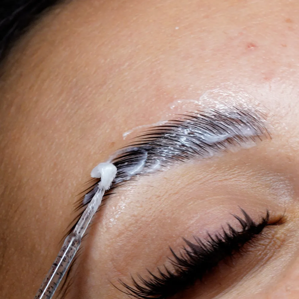 Eyebrow lamination and tint at March14