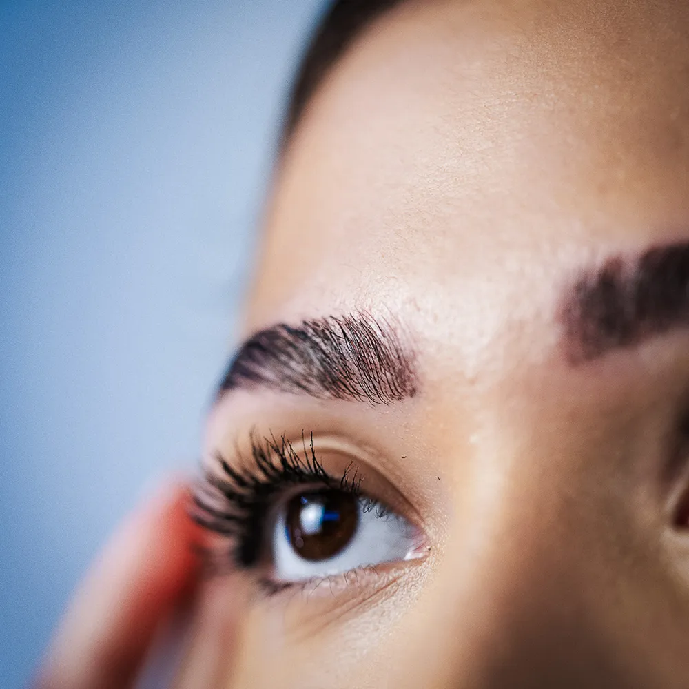 Eyebrow shaping at March14