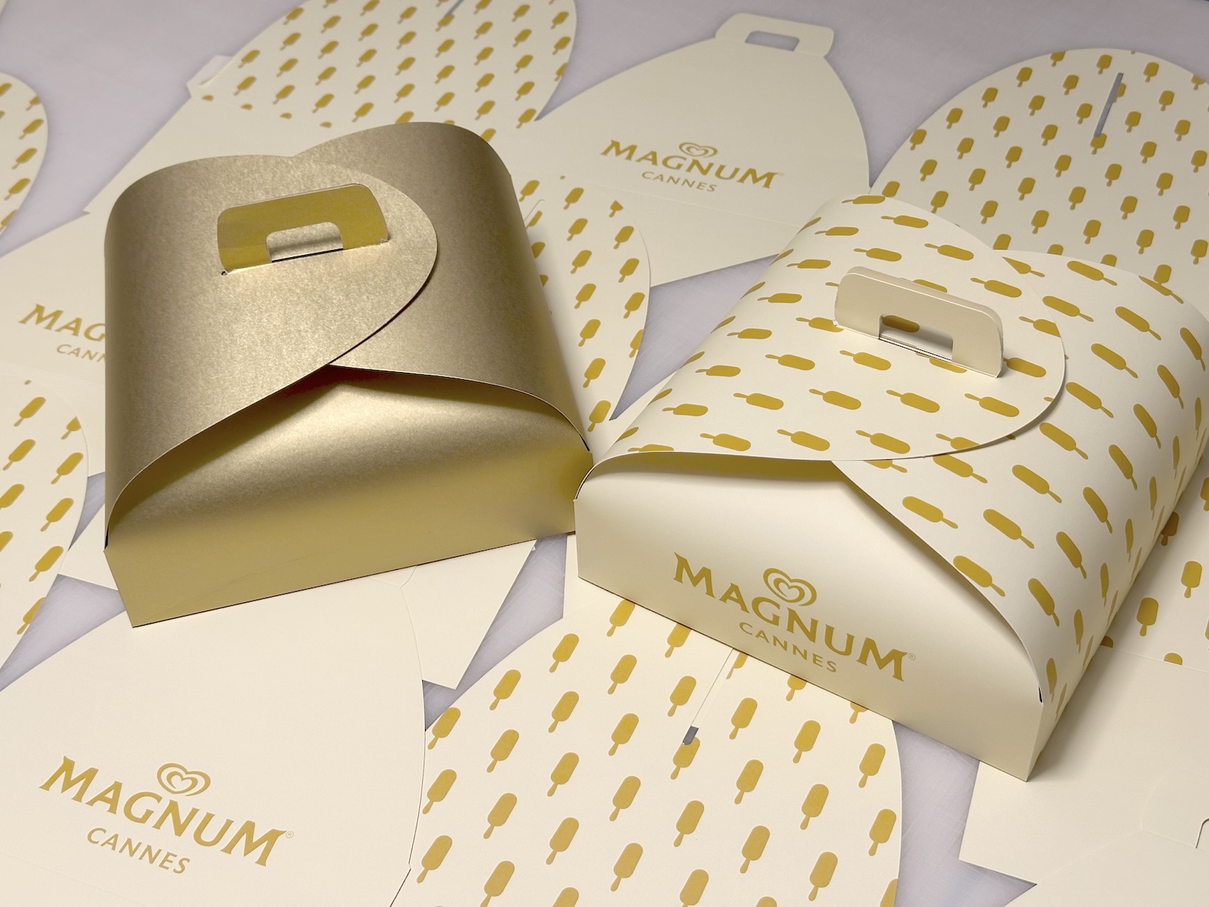 Bespoke folding box for Magnum ice cream