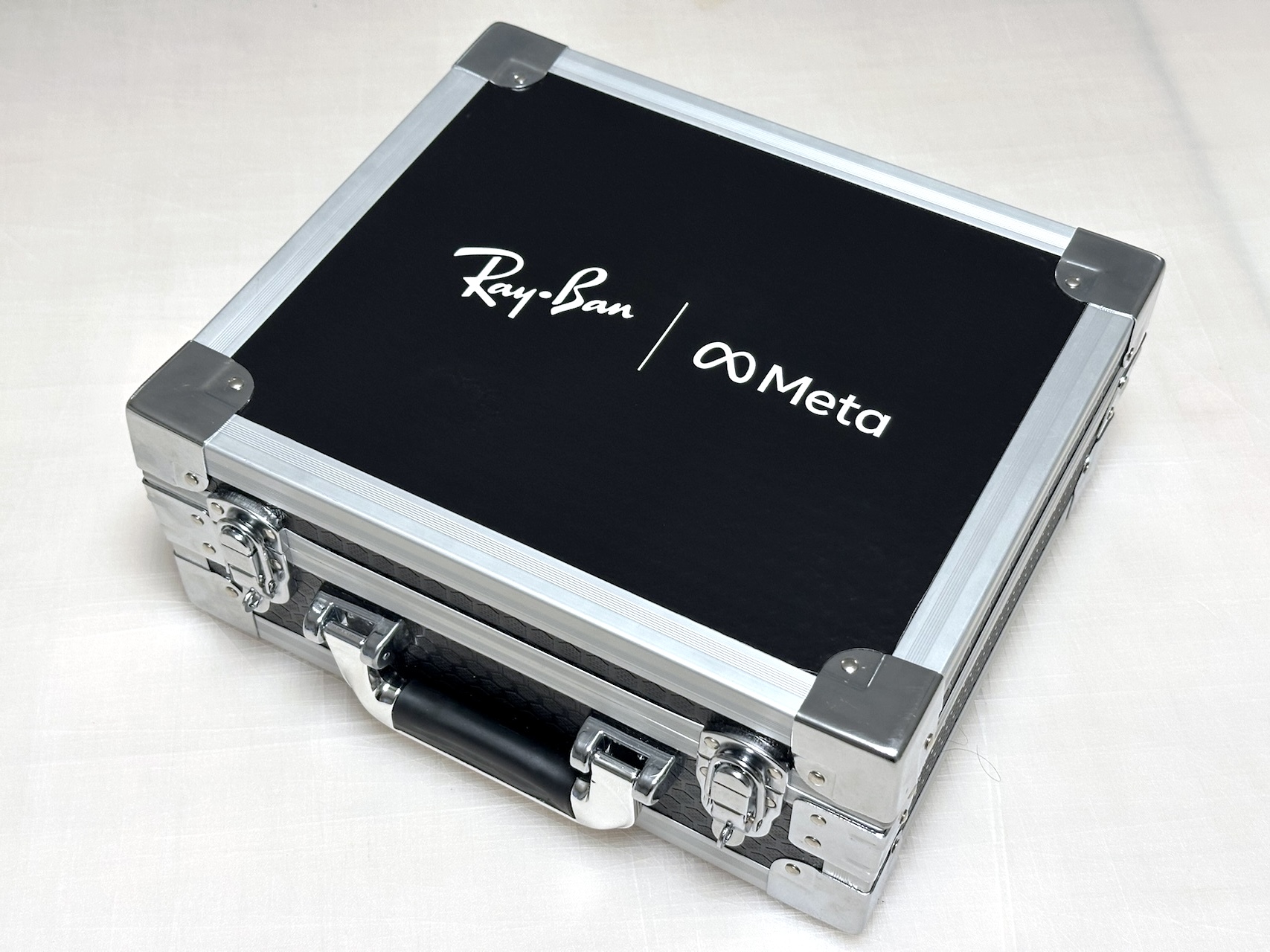 Ray Ban x Meta Branded Trunk