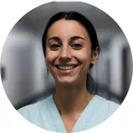 Compassionate nurse Anjali P. in Cologne, a successful candidate of Express Jobs.