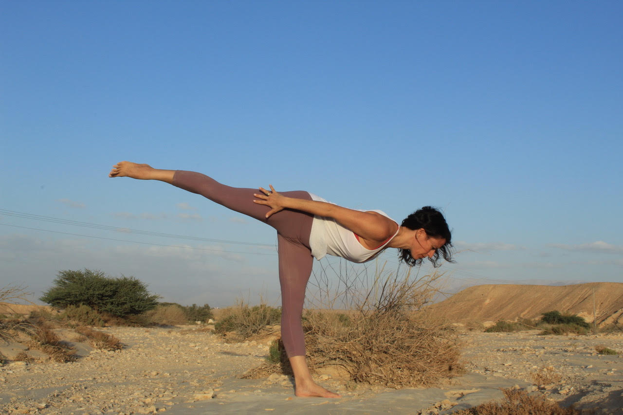 Aruna Yoga Experience with Nicki Forman | אירוע בסטודיו נעים