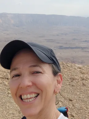 תמר לבעוז