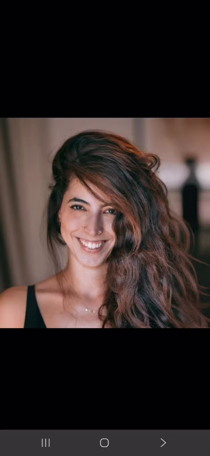 עינבר הוכמן