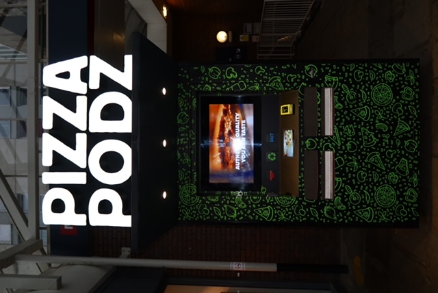 Italian pizza with spinach and chees