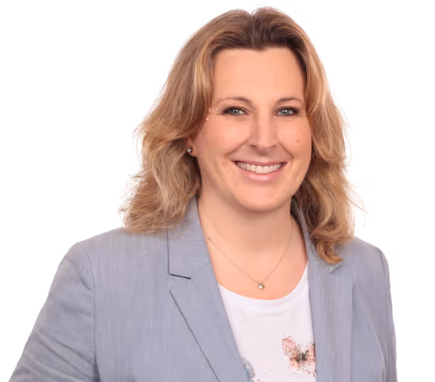 Portrait von Immobilienmaklerin Julia Hane