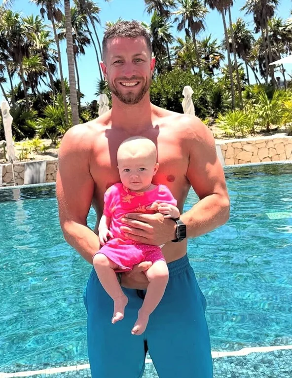 Fitness coach Kyle spending time with family while maintaining a healthy and active lifestyle