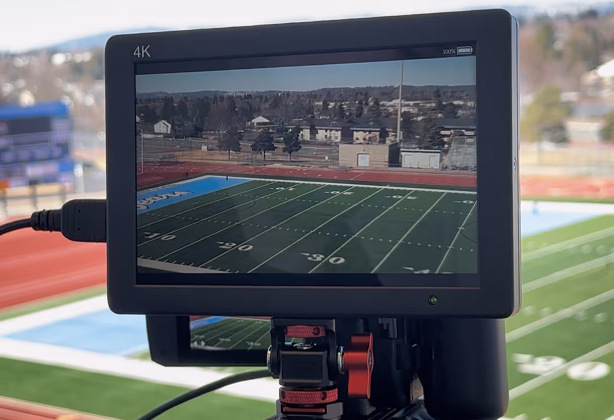 [interface] image of a computer showcasing educational software (for a edtech)