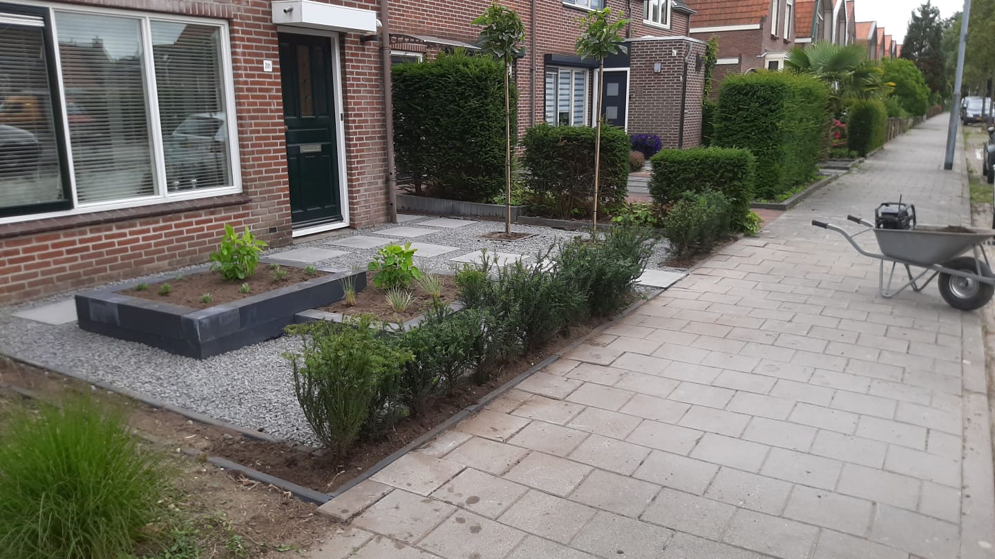 Professioneel groenbeheer voor bedrijven door Altena Boomverzorging