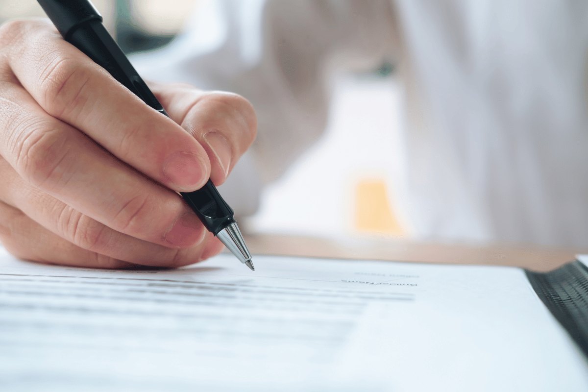 Starting a Business in California: Legal Documents Checklist for LLCs and Corporations