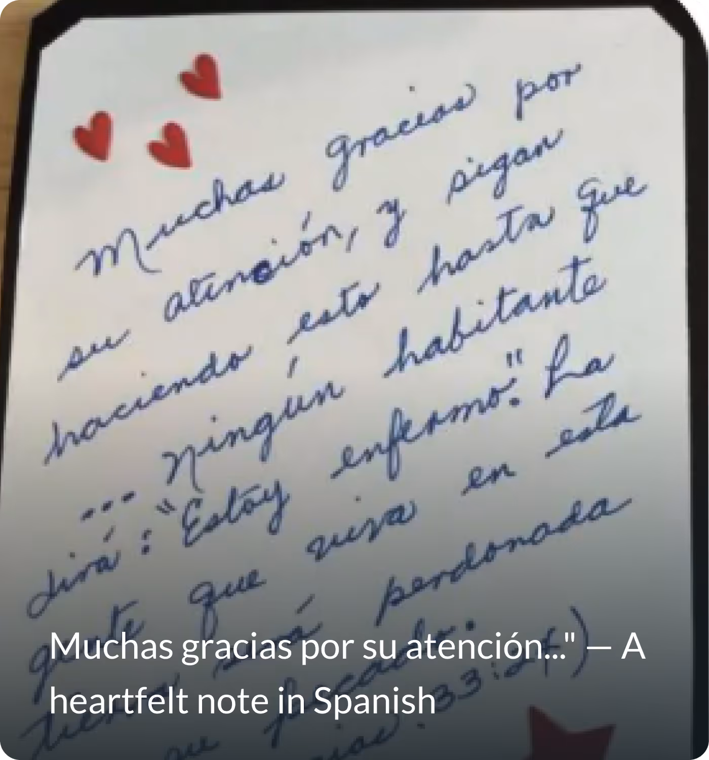 Handwritten heartfelt note in Spanish with three red heart symbols at the top left corner.