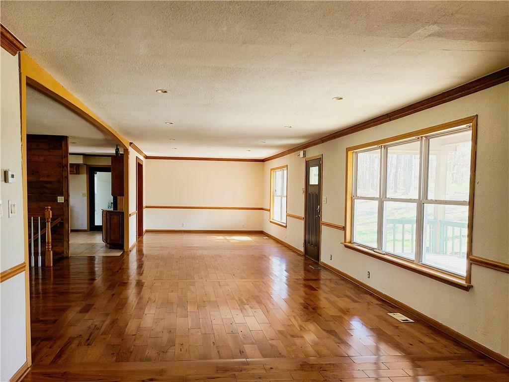 18772 Davis Road Beaver Lake