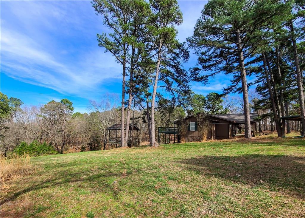 18772 Davis Road Beaver Lake