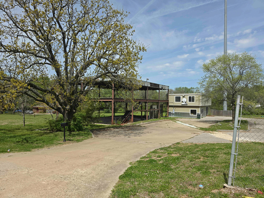 1716 W Holly Street Fayetteville AR