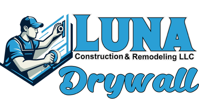 Luna Construction and Remodeling Logo