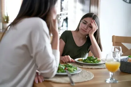 Understanding The Link Between PTSD And Eating Disorders