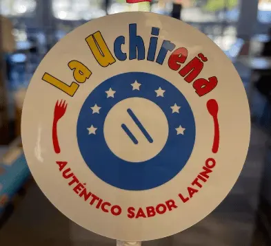 La Uchirena mantiene producción continua de empanadas en Doral