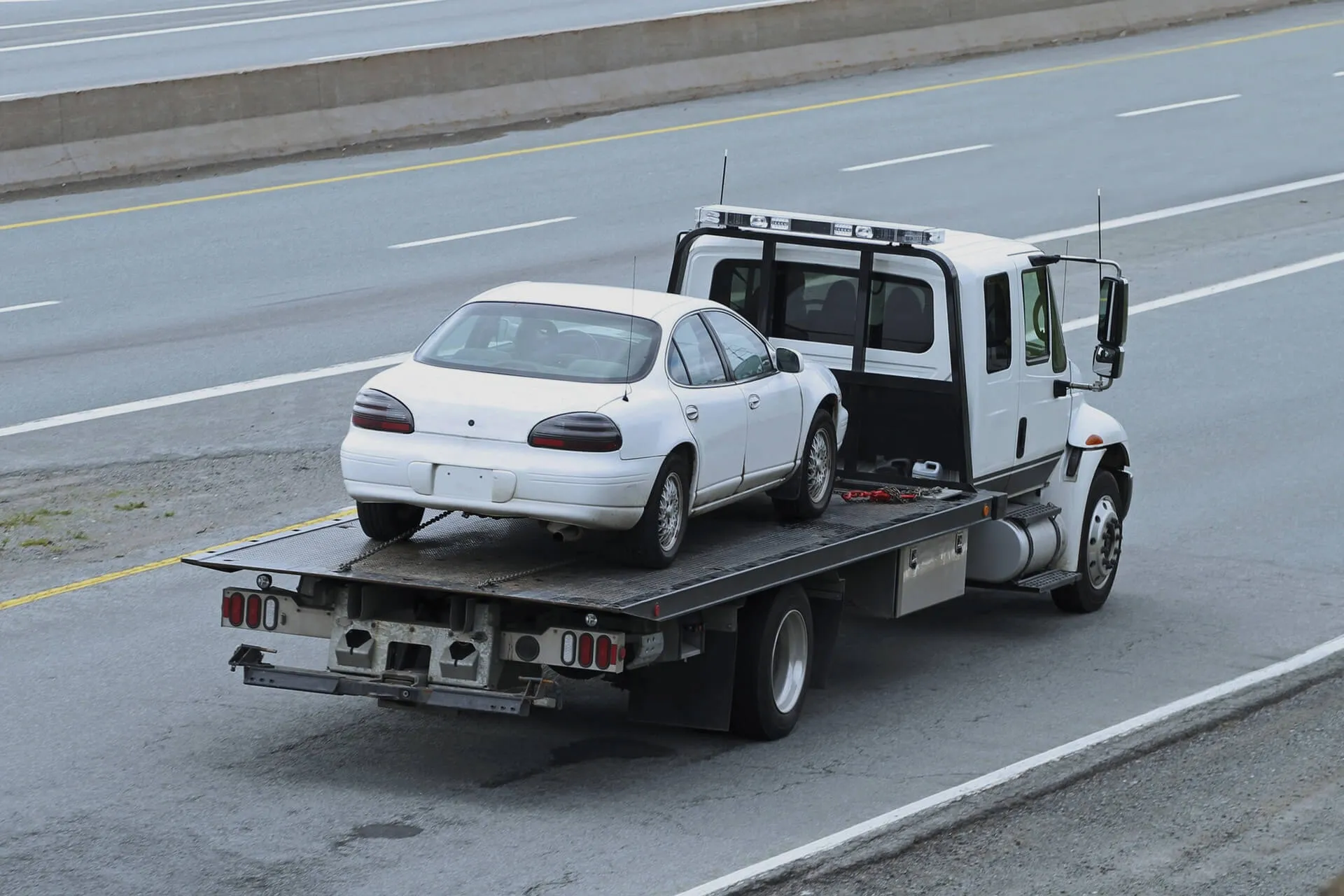 auto towing service