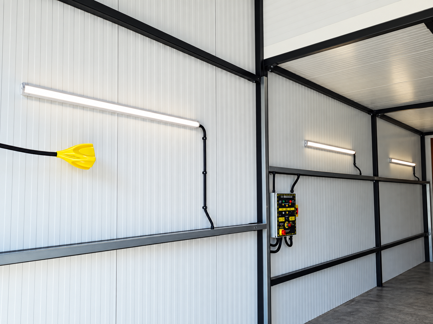 Loading Area Lights & Traffic Lights