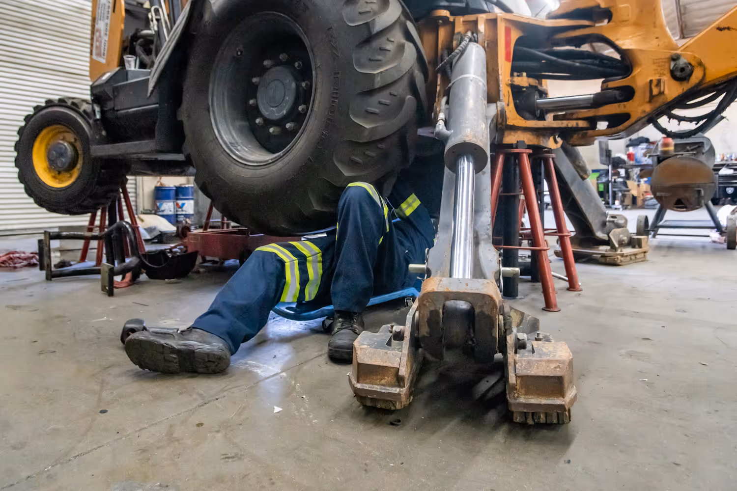 Diesel mechanic performing heavy equipment repair in Odessa, TX