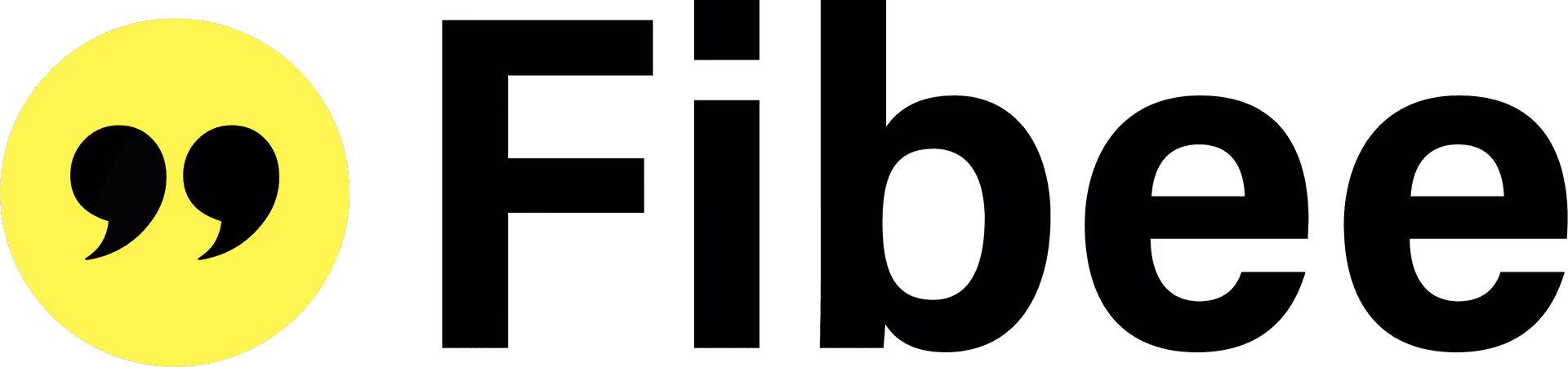 Logo Fibee avec un cercle jaune contenant des guillemets noirs et le texte Fibee en noir.