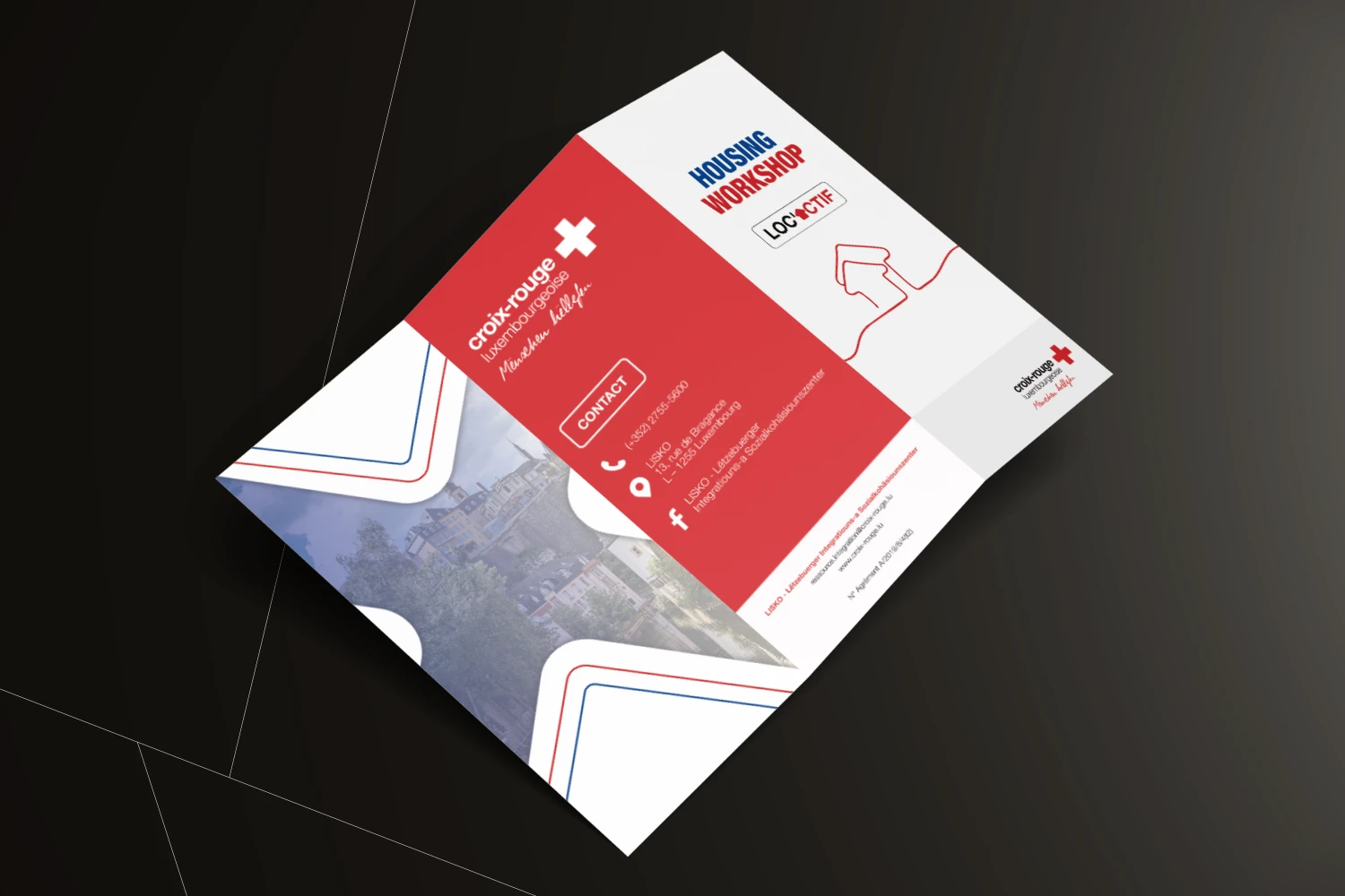 Flyer A4 trifold pour la croix rouge luxembourgeoise vue face extérieure
