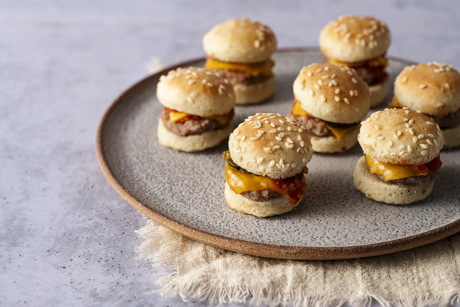 mini-cheeseburgers