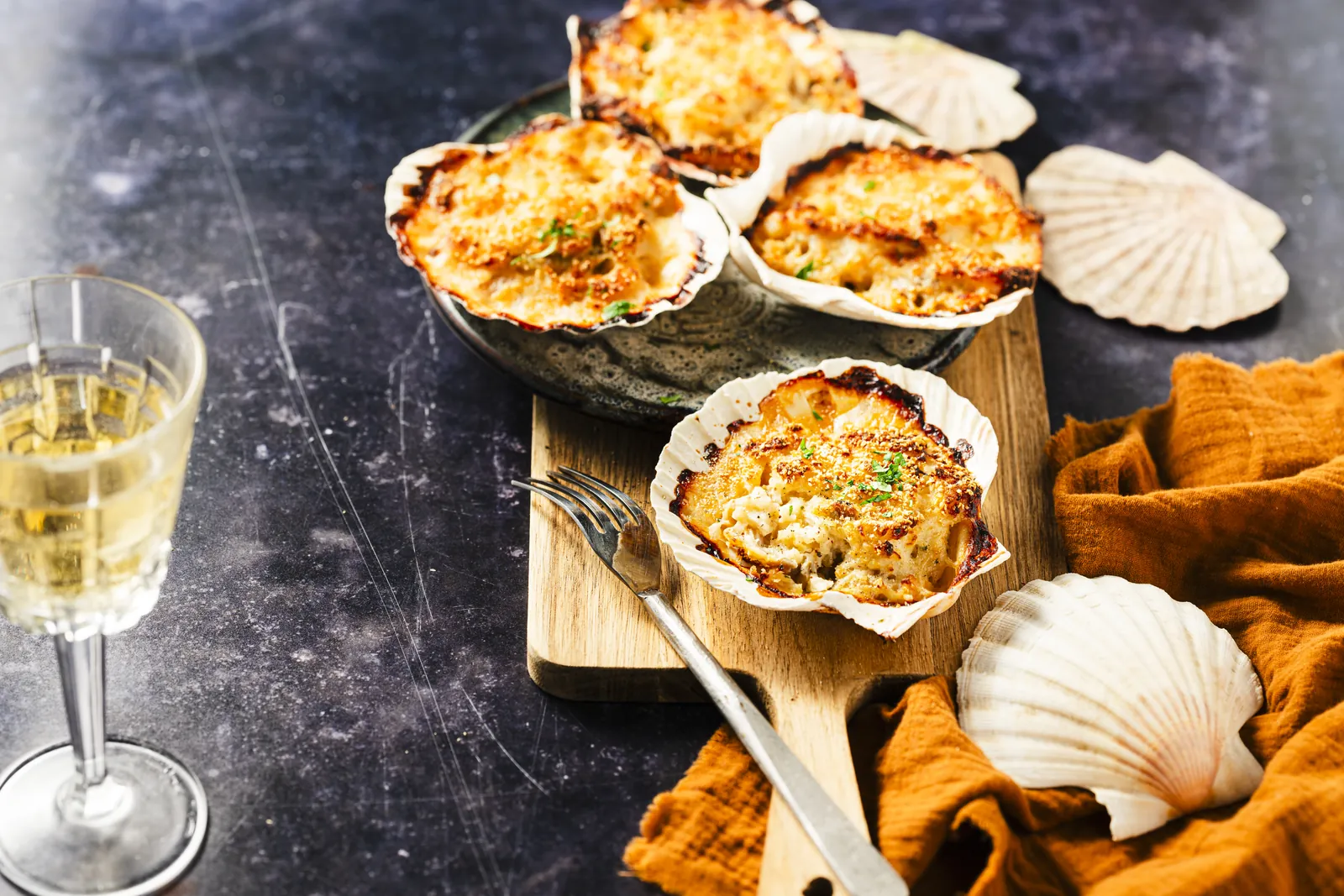 Coquilles de noix de Saint-Jacques à la Bretonne