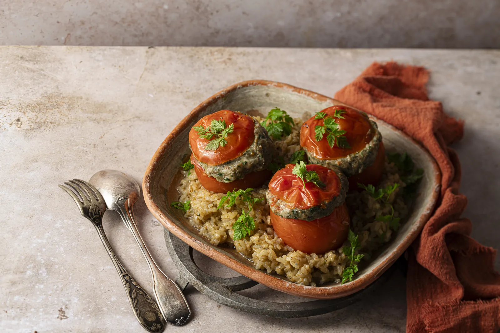 Tomates farcies crues