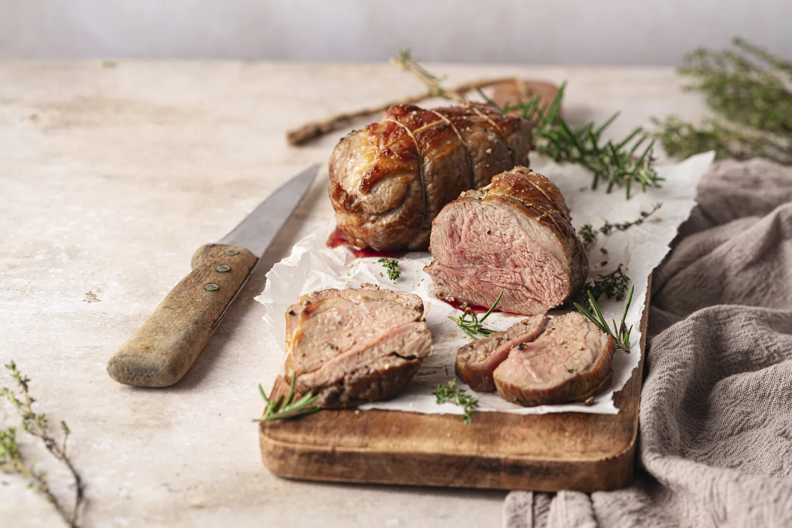 Petits rôtis de selle d'agneau Français