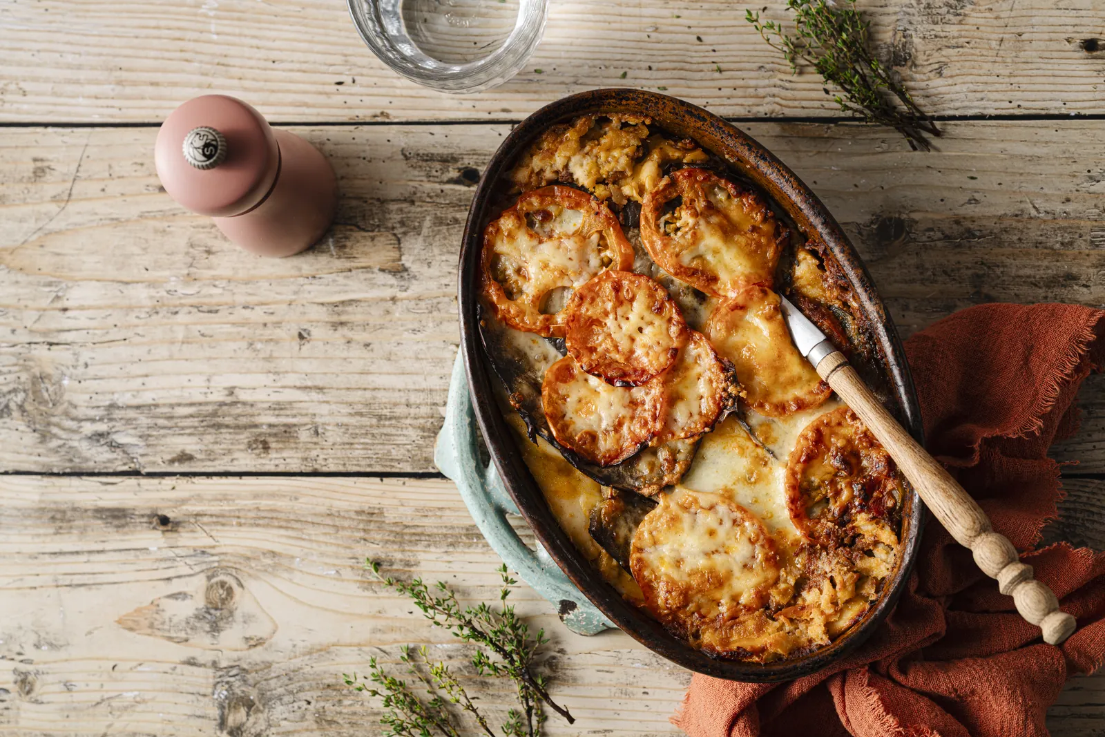 Moussaka au bœuf race "Aubrac" gratinée au cantal
