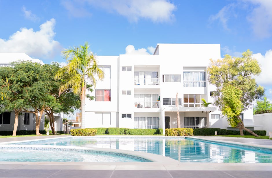 luxury pool apartments miami