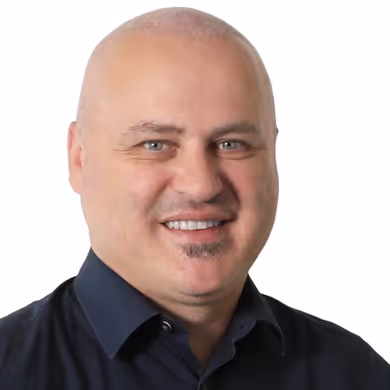 Porträtfoto von Erich Stähli (COO, SwissSalary Ltd.)