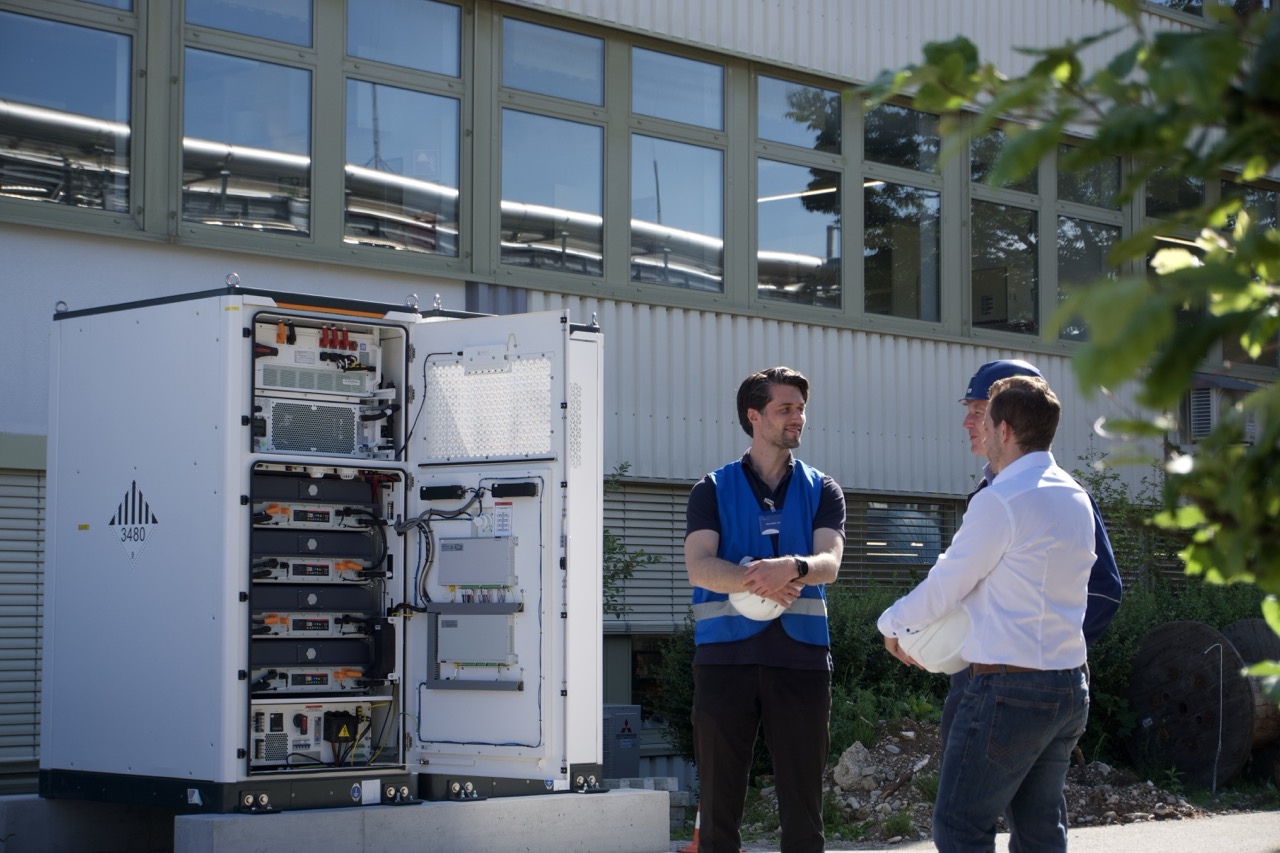 Batteriespeicher von BEO am Standort der Pulcra Chemicals GmbH in Geretsried