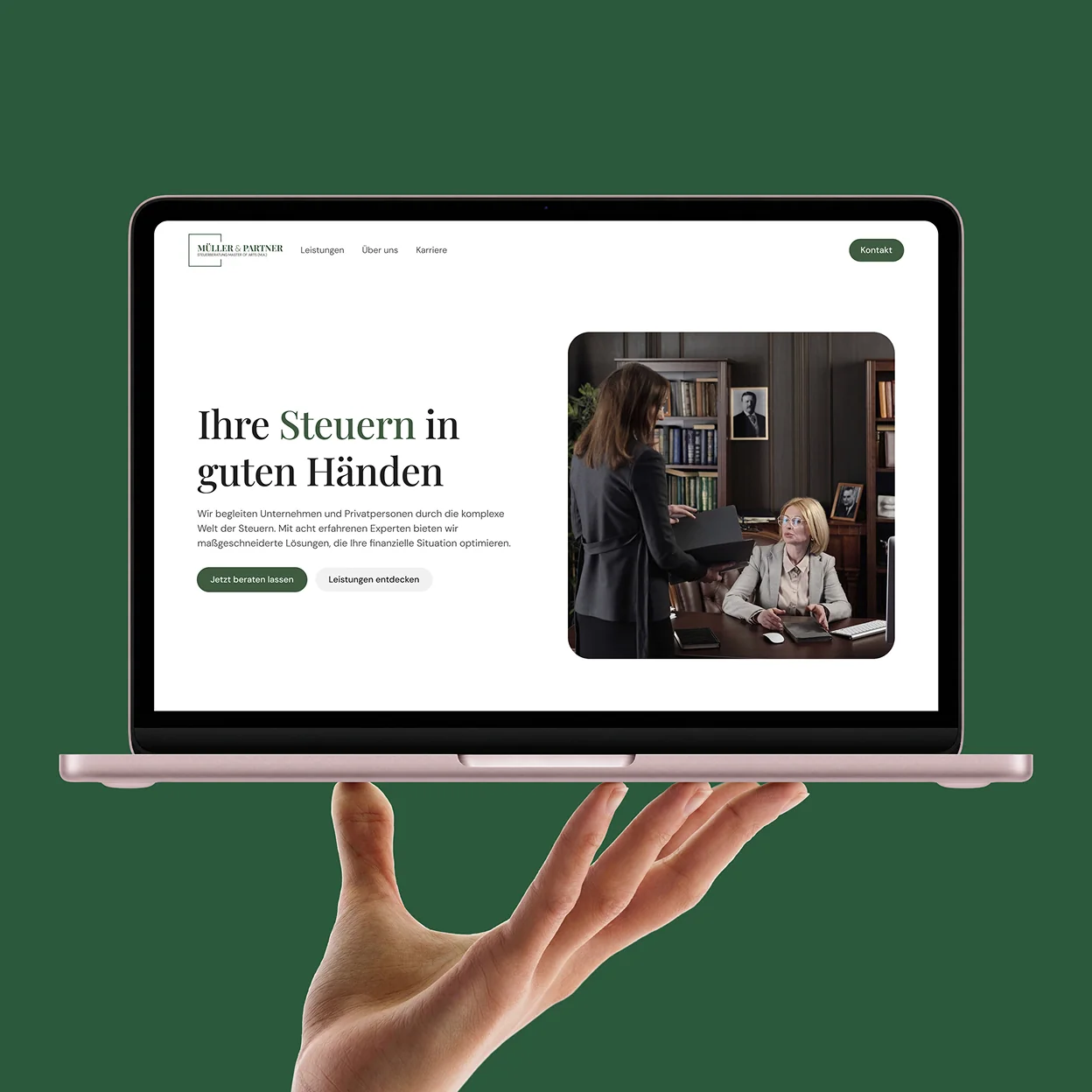 Die Startseite der Desktop Variante von Müller und Partner Steuerberatung