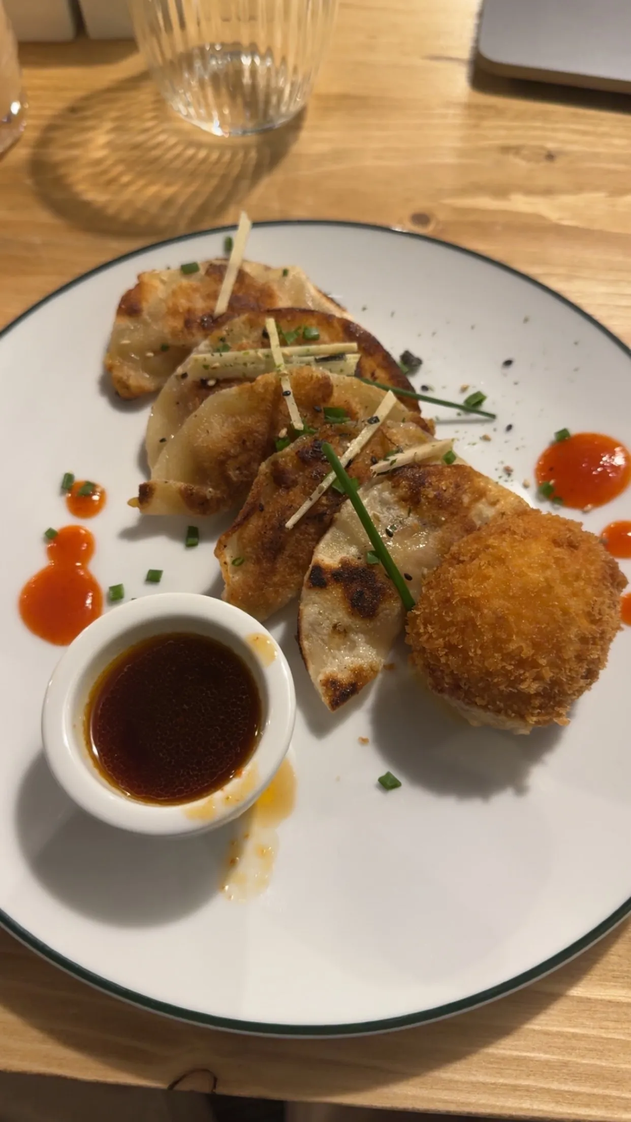 gyoza poulet gingembre et sauce piquante à meicha cysoing