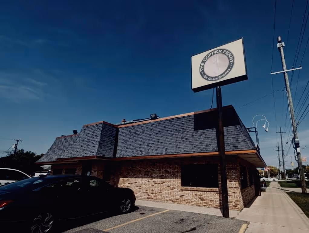image of the restaurant building (for an italian restaurant)