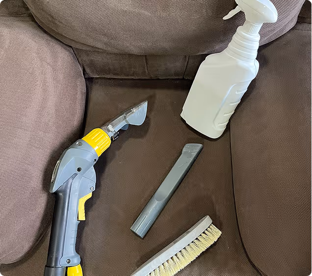 Mašina za dubinsko pranje nameštaja