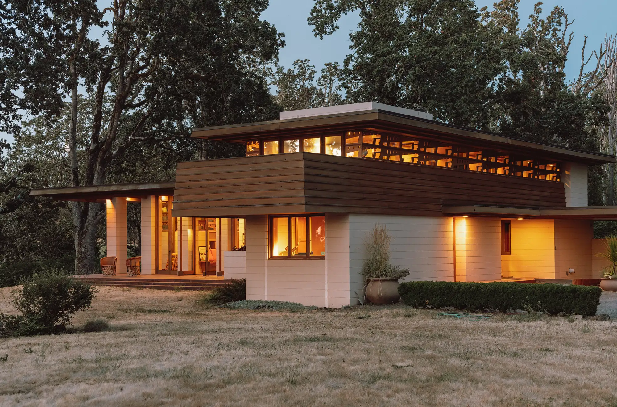 Gordon House, designed by Frank Lloyd Wright | Photo: Sheepscot Creative
