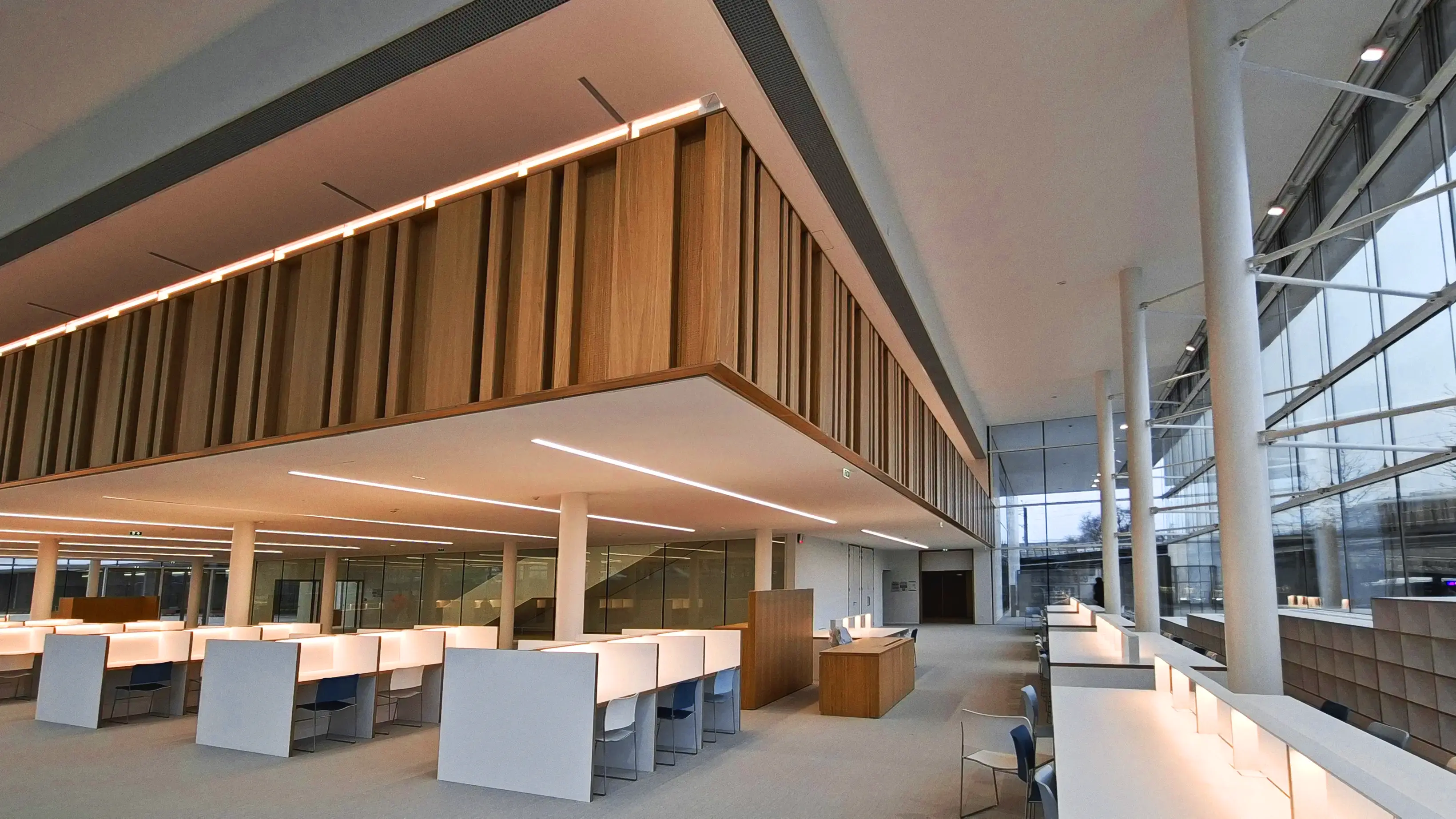 Campus Condorcet - réalisation menuiserie L'Art et le Bois