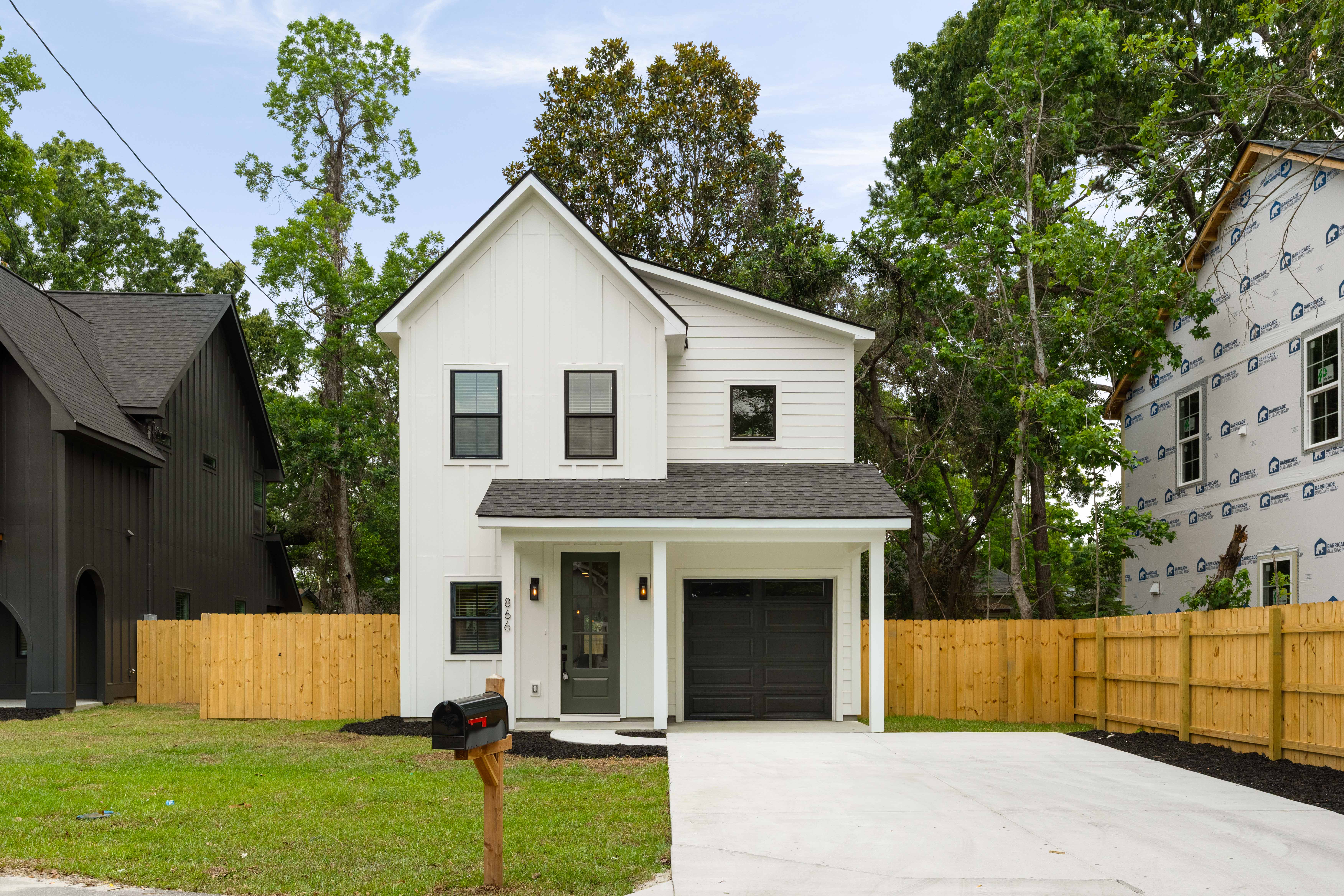 image of a person asking a question at an information counter (for a mobility and transportation)