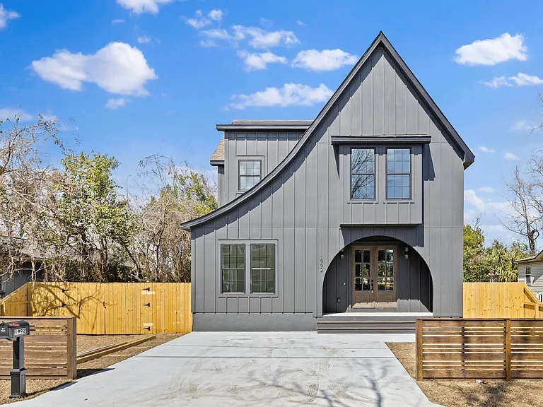 3. image of inspected home exterior