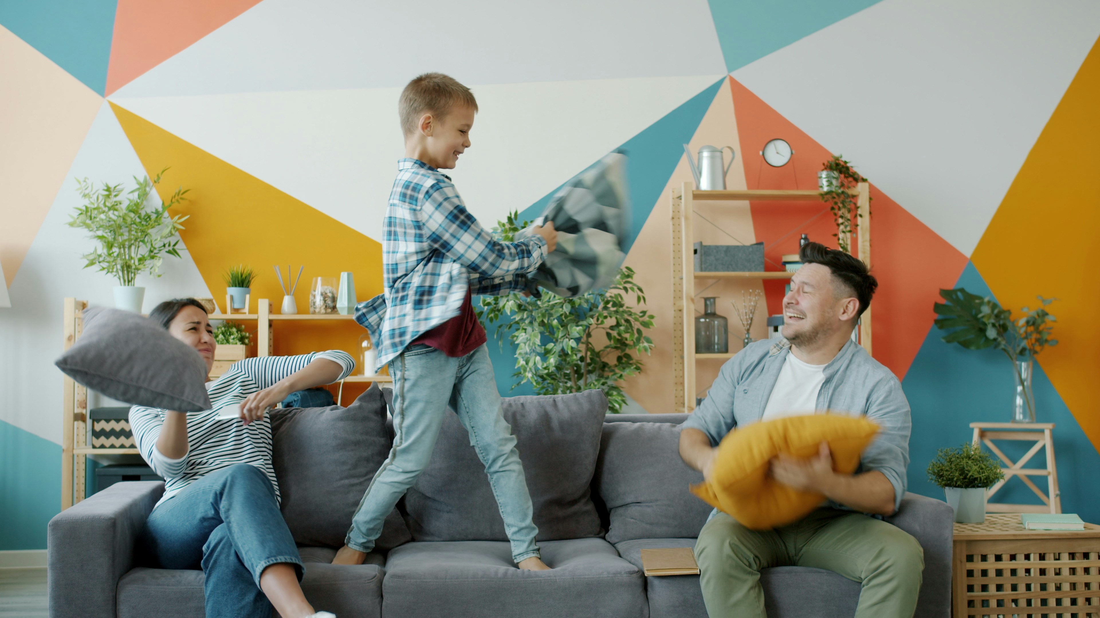 New study reveals the power of family play