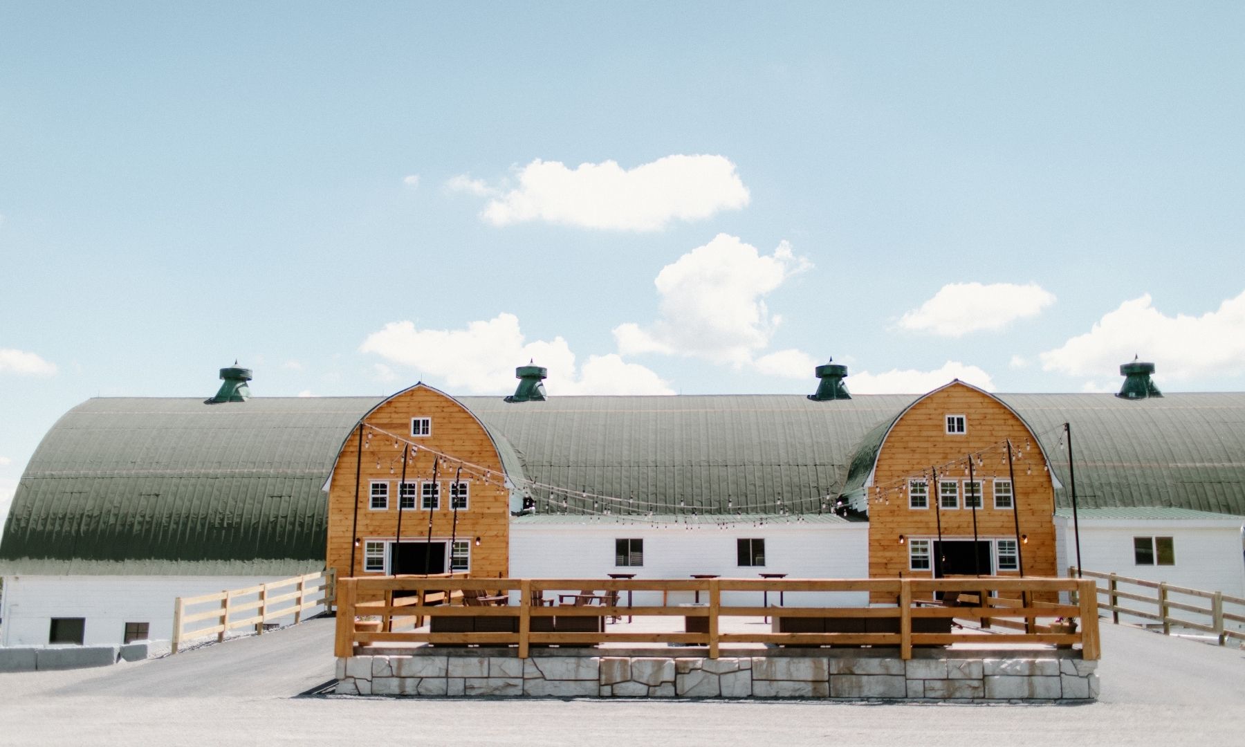wedding venue New York, barn wedding venue, farmhouse wedding venue, rustic elegant wedding venue, private wedding venue