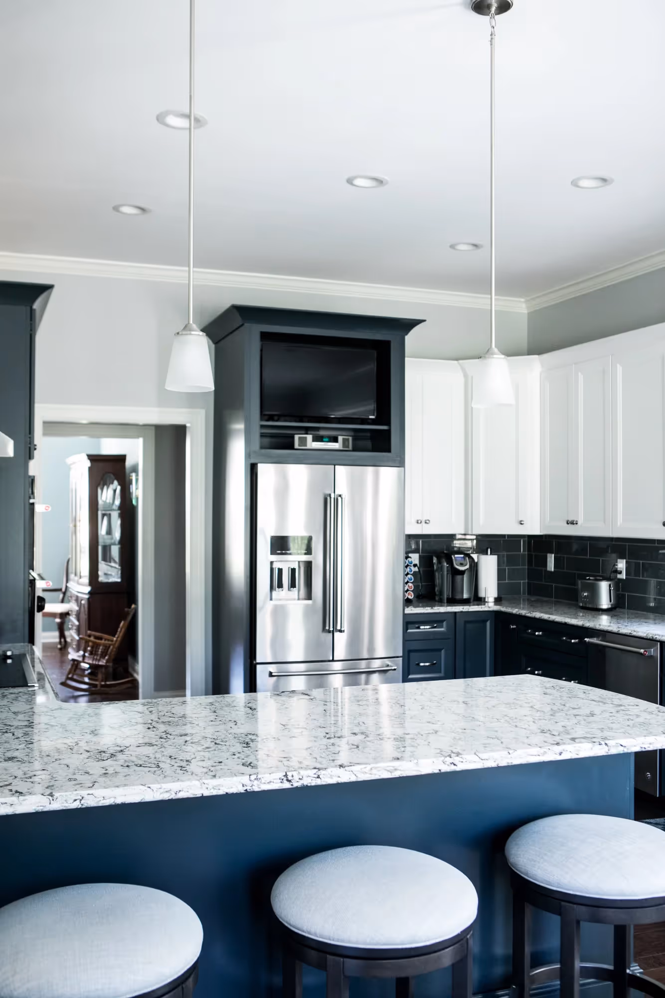 Same kitchen island and stools from a different angle.