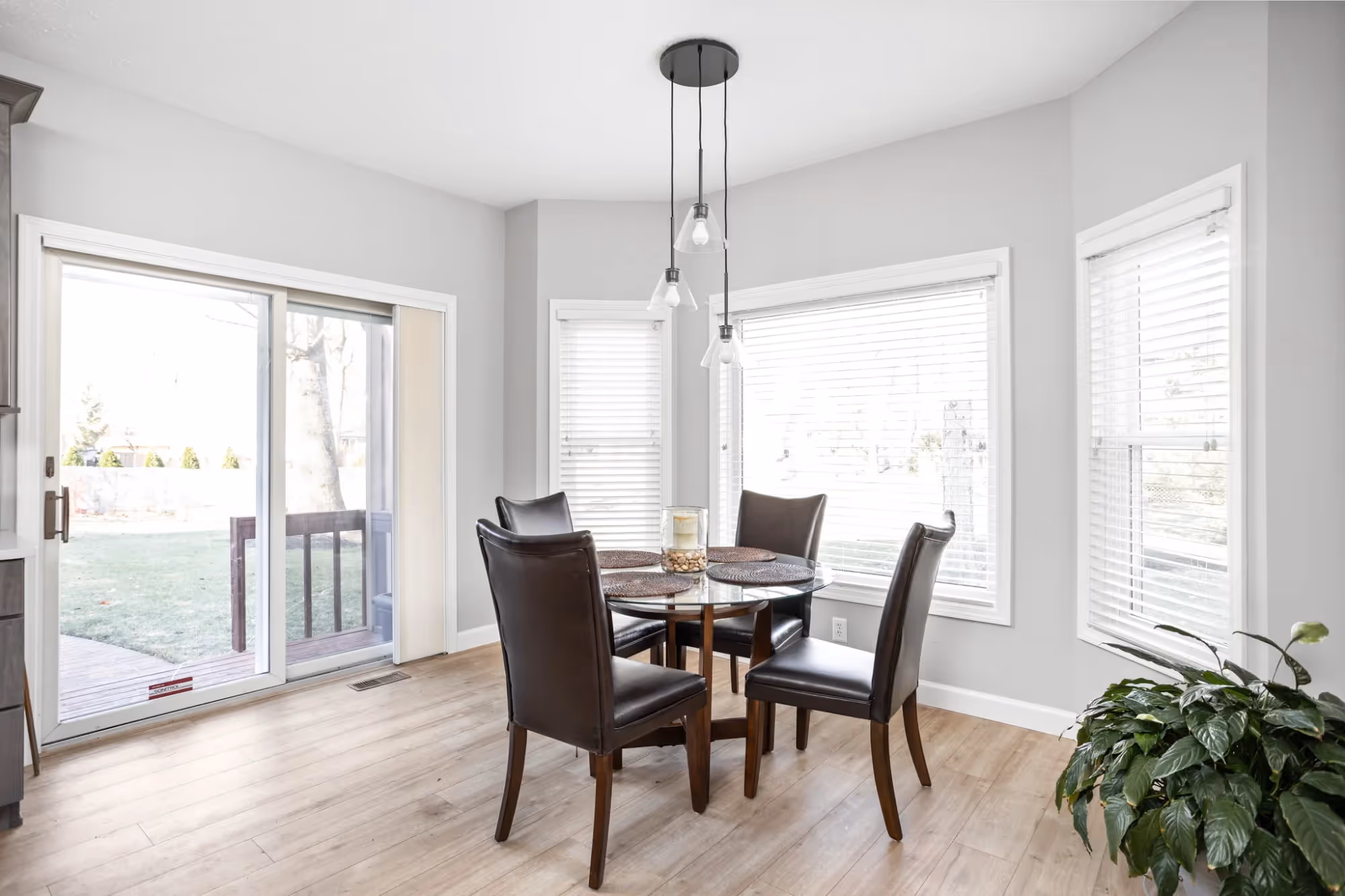 Breakfast nook with large windows
