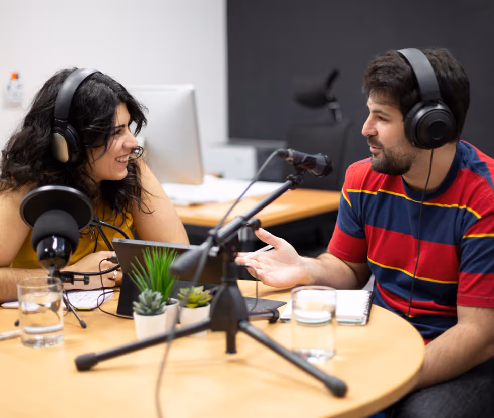 The Power Of Storytelling To Connect With People