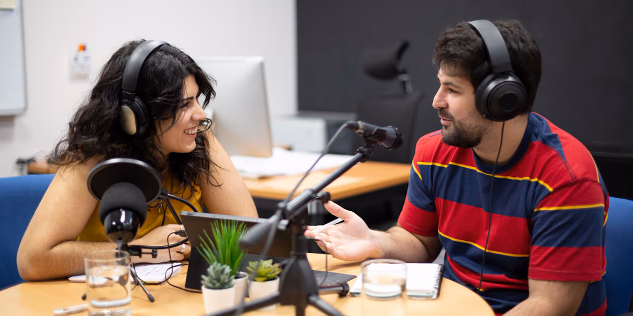 The Power Of Storytelling To Connect With People